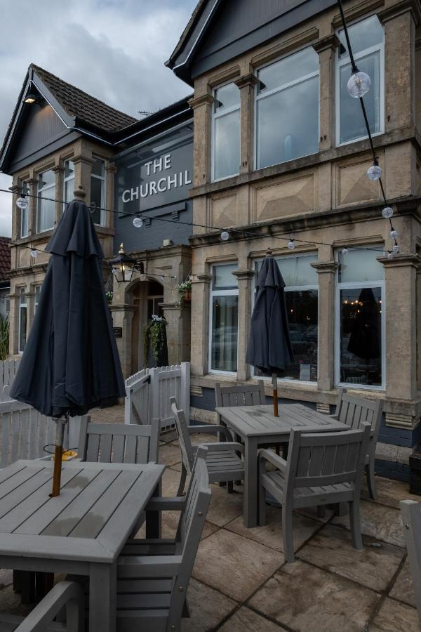 The Churchill By Greene King Inns Royal Wootton Bassett Zewnętrze zdjęcie